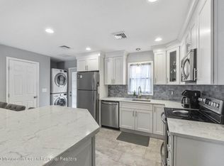 64 Day Ave, Middletown, NJ 07748