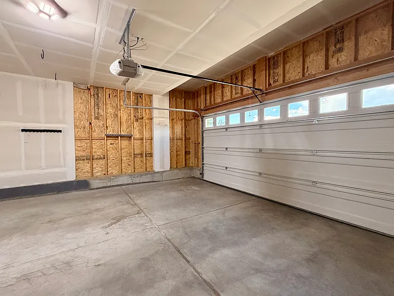 14670 Longhorn Dr — Photo 34