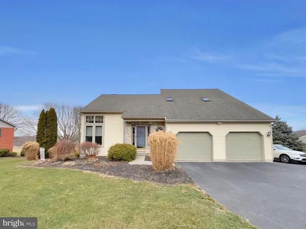 65 S Reamstown Rd, Stevens, PA 17578