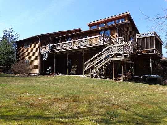 5th image of 246 Elizabeth Kay Ln
