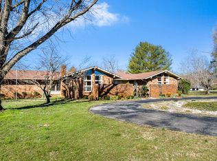 111 Oak Hill Dr, McMinnville, TN 37110