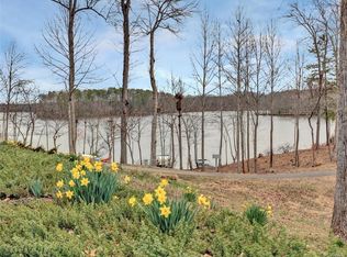 23 Spinnaker Cove Dr, Midlothian, VA 23112