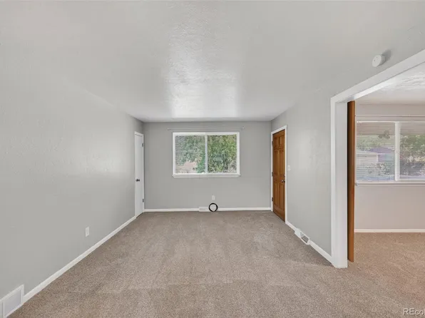 26 Newland Ct, Lakewood, CO 80226