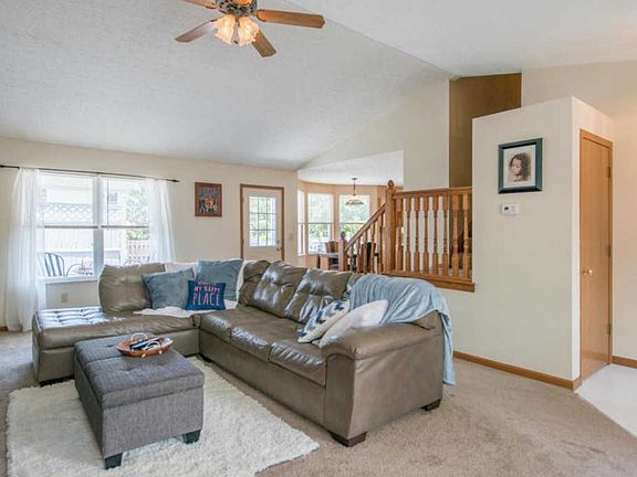 4th image of 7308 Aplin Dr