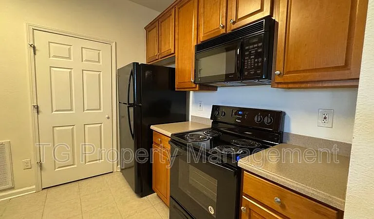 11251 Campfield Dr #3402 — Photo 5