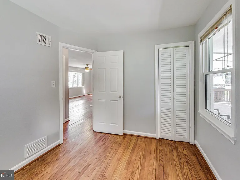 6641 Barrett Rd — Photo 19