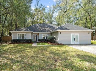 19090 Stout Ln, Gulf Shores, AL 36542