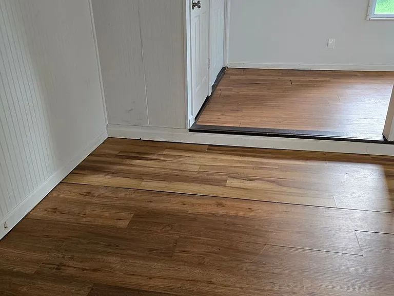 2101 Caseyville Ave — Photo 18