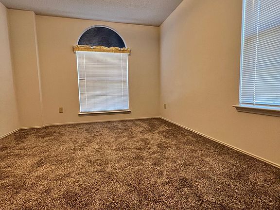 upstairs bed 3