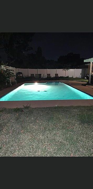 1st image of 5690 Oak Hill Manor Dr
