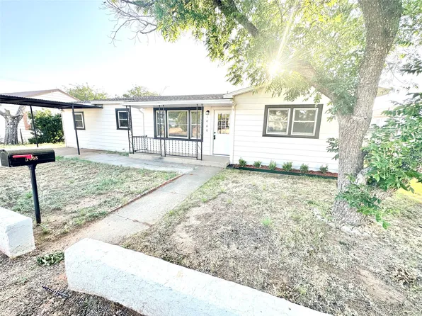 1008 SW 6th St, Andrews, TX 79714