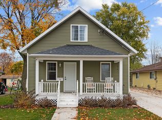 308 Taylor St, Little Chute, WI 54140