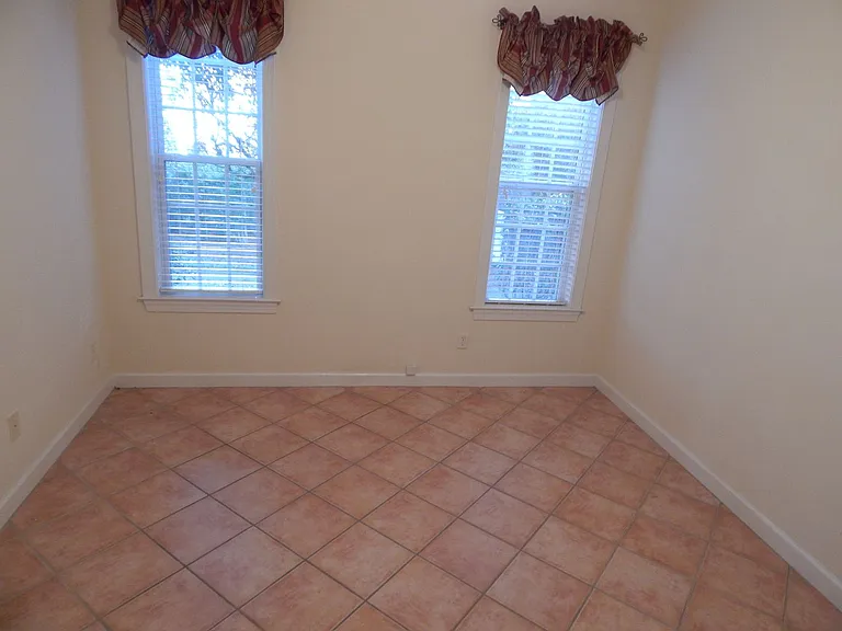4315 Stratton Village Ln — Photo 12