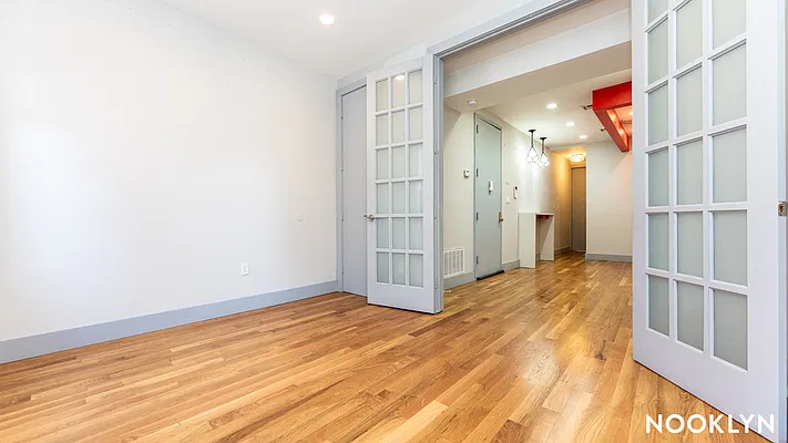 Rented by Nooklyn NYC LLC | media 1