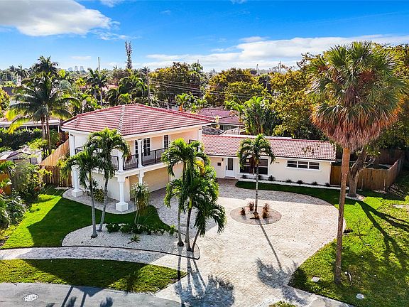 2nd image of 2836 NW 11th Avenue