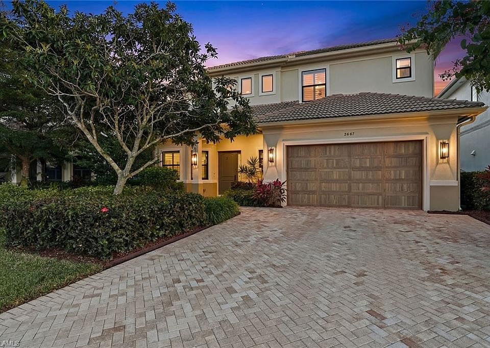 1st image of 2867 Coco Lakes DR