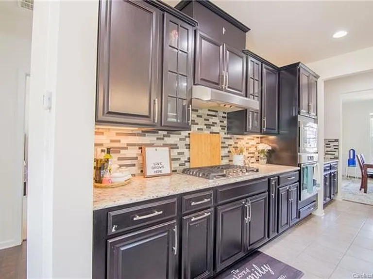 2589 Shoal Park Rd — Photo 8