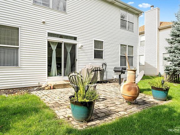 4th image of 12213 Shagbark Dr