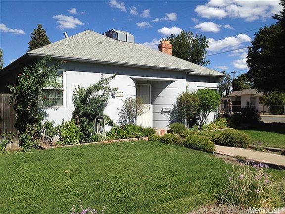 2nd image of 703 W Yosemite Ave