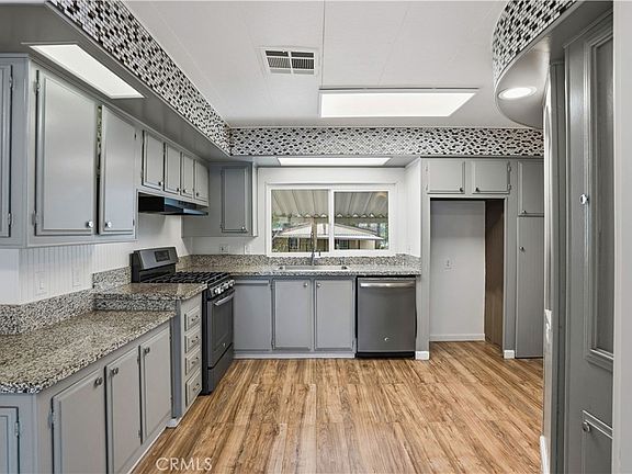 5th image of 25778 Creag Ave