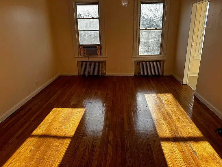 28 Lincoln St #2 — Photo 10