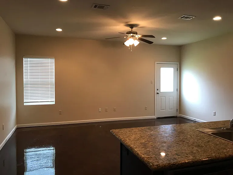 336 Gabreten Ln #A — Photo 17
