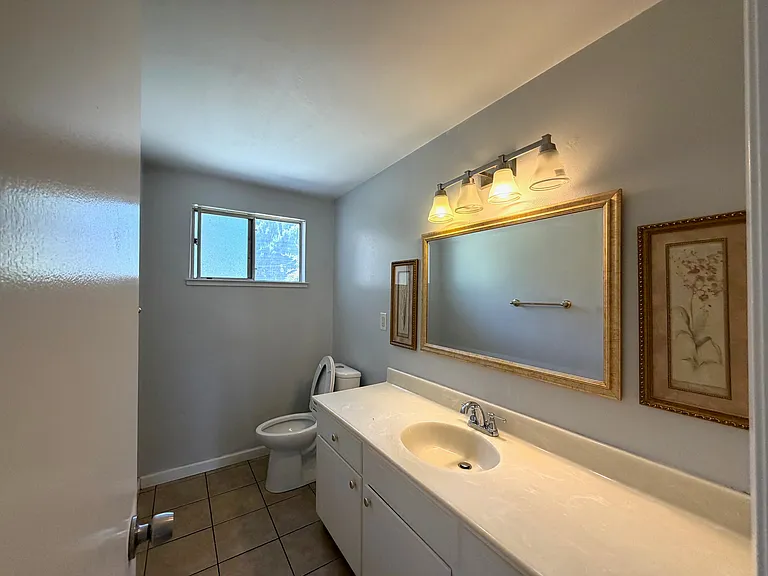 1565 Sonoma Dr — Photo 17
