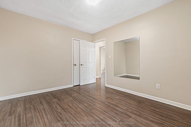Mississauga House for rent - 3 Bedrooms — photo 17