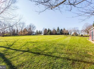 13610 Mount Prospect Dr, Rockville, MD 20850