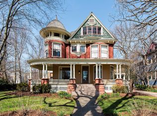 1104 Michigan Ave, Evanston, IL 60202