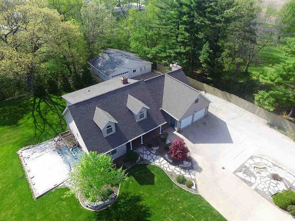 2nd image of 24813 Spring Creek Rd