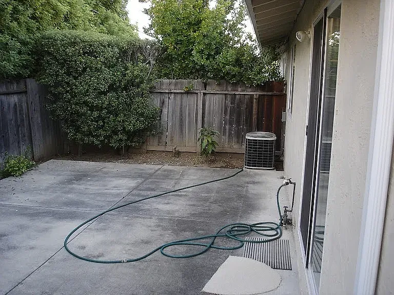 657 Alberta Ave #657 — Photo 7