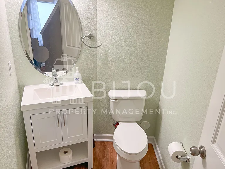 4247 Rosalie St — Photo 16