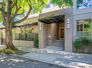 1930 NW Irving St APT 401, Portland, OR 97209