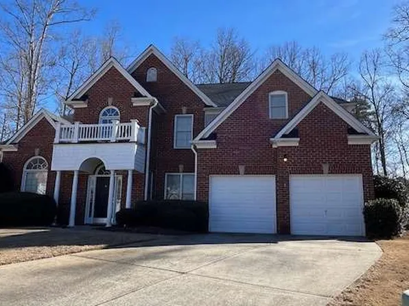 902 Daylight Cir, Lawrenceville, GA 30045