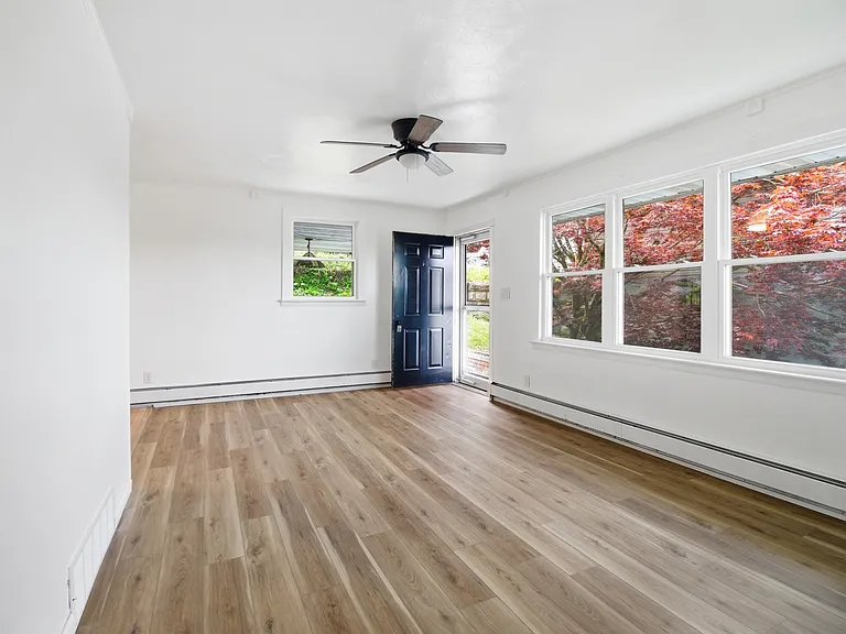 199 Dunkard Ave — Photo 7