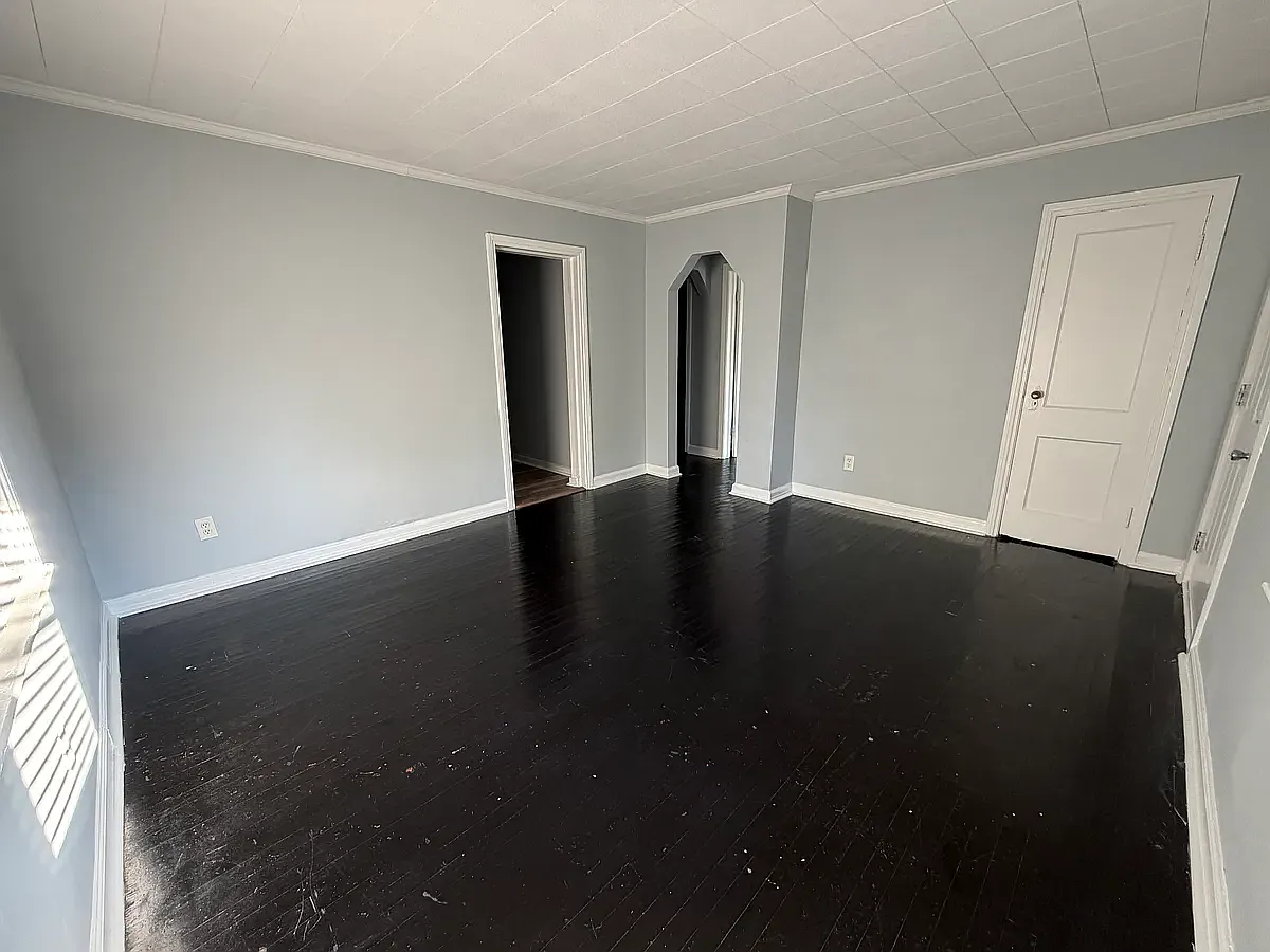3 bed, 1092 sqft, $1,850 — Photo 4