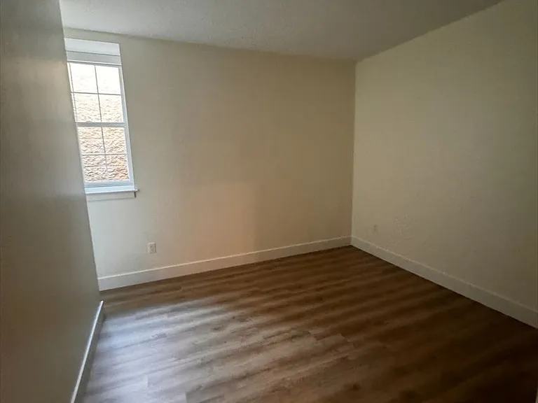 One Park Apartments — Photo 25