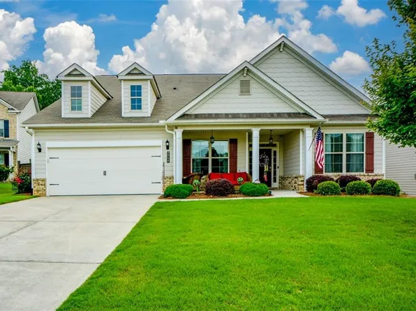 7750 Farrow Pass Cir, Cumming, GA 30040