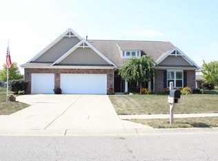 4623 W Waterway Dr, New Palestine, IN