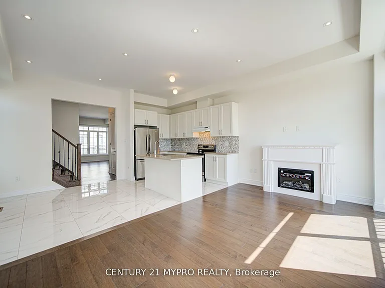 7 Latchford Ln — Photo 22