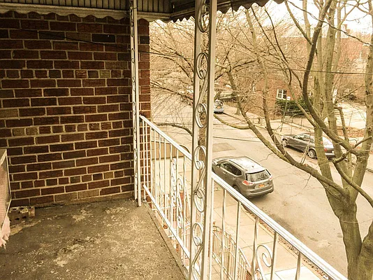 Rented by Arvik Group Real Estate | media 4