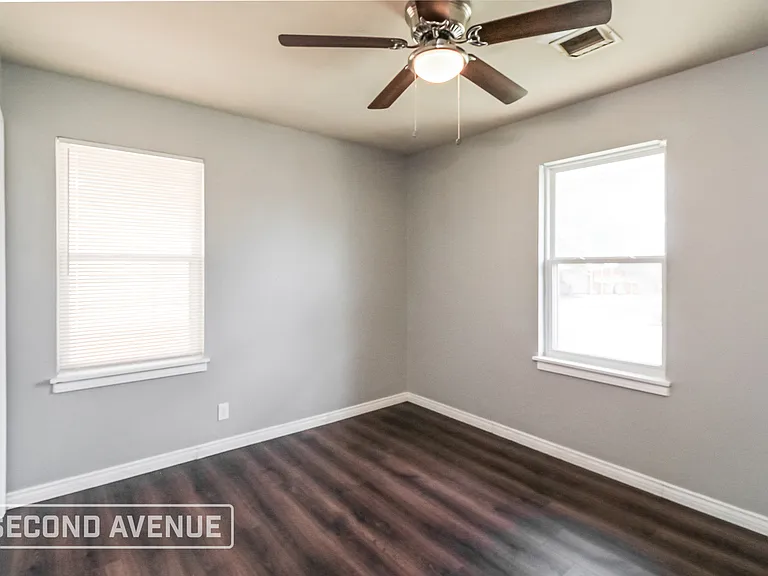 2517 SW 60th St — Photo 12