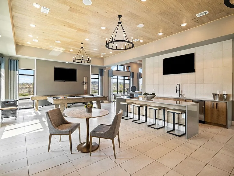 Canopy Park Apartments — Photo 4