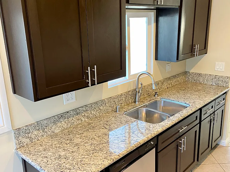 641 S Avenue 59 — Photo 27