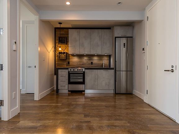 000_336_lincoln_road_3f-6