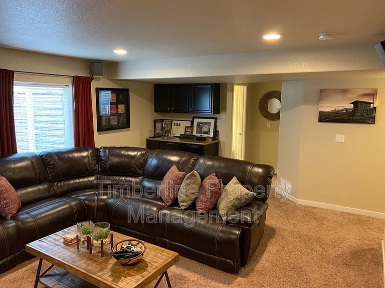 6421 Vickie Ln — Photo 23