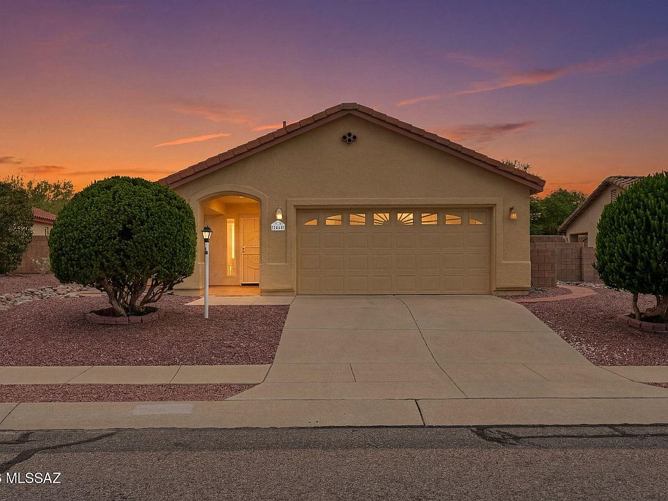 1st image of 2465 N Camino Reloj