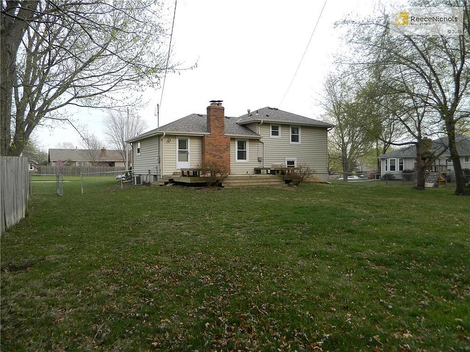 2nd image of 16010 Harris Ave
