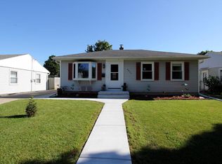 6835 W Arthur Ave, West Allis, WI 53219